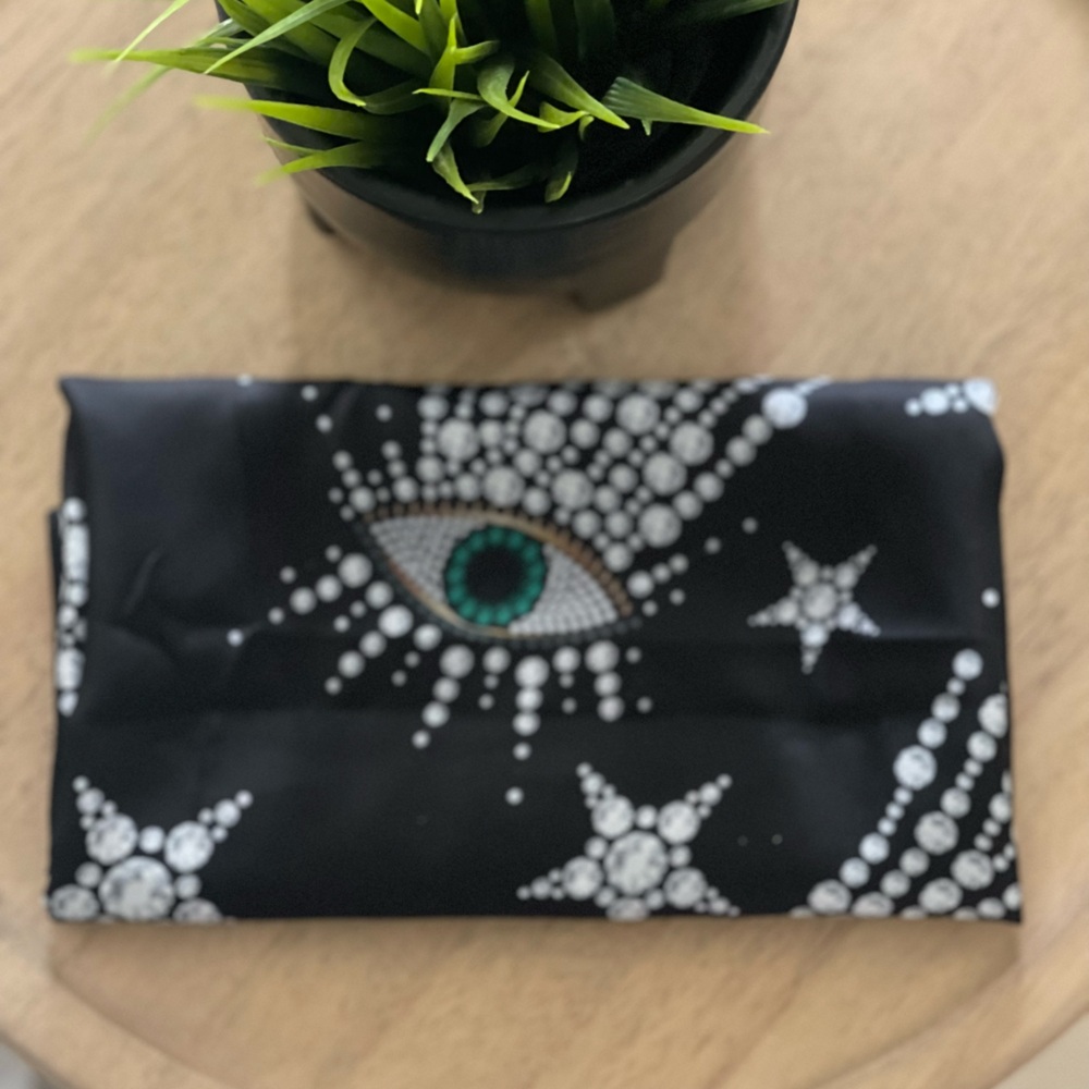 ✨Silk Bandana✨ - Picture 7 of 9